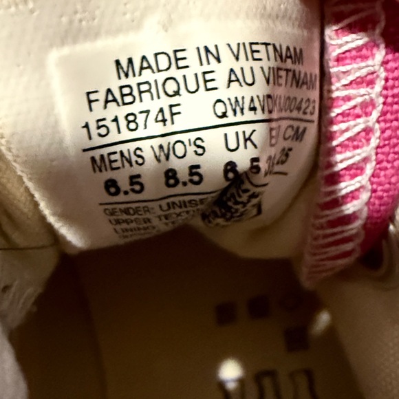 Converse Pink Women's Sneakers - Picture 6 of 6